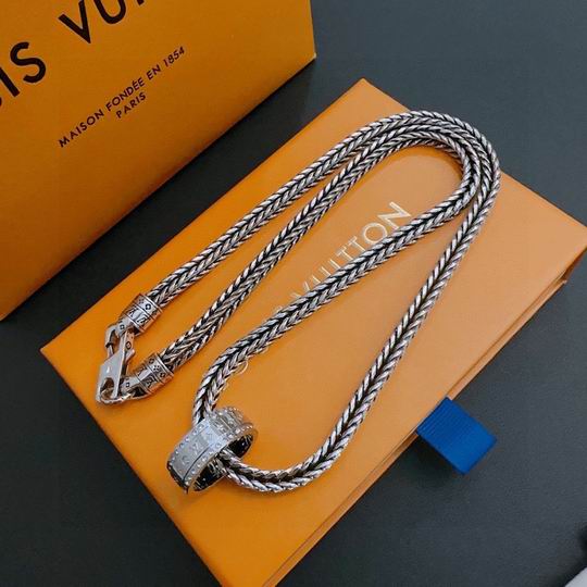 LV Necklace 11lyh237